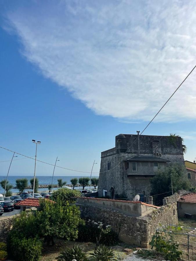 Ca' Du Capitan Lägenhet Riva Ligure Exteriör bild
